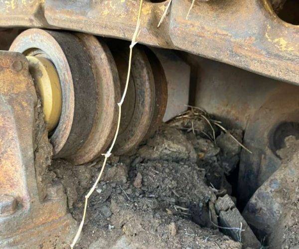 1996 CATERPILLAR D6D DOZER OPEN CAB 021