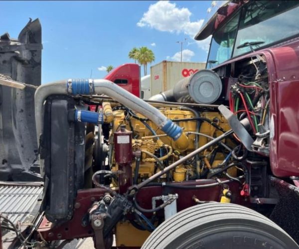 1996 FREIGHTLINER FLD 120 FLAT TOP W PTO PUMP 009