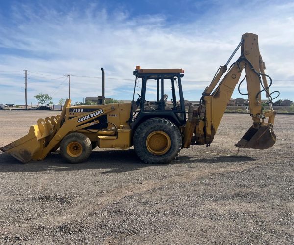 1996 JOHN DEERE 710D BACKHOE OPEN 4X2 OPEN CAB 004