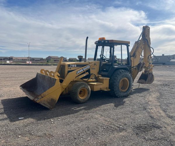 1996 JOHN DEERE 710D BACKHOE OPEN 4X2 OPEN CAB 005