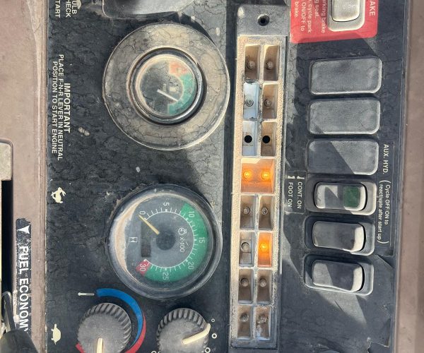 1996 JOHN DEERE 710D BACKHOE OPEN 4X2 OPEN CAB 007