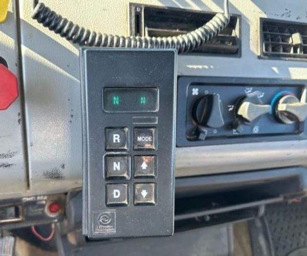 1997-FREIGHTLINER-FL80-CRANE-TELESCOPIC-BOOM-010