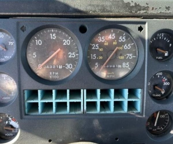 1997-FREIGHTLINER-FL80-CRANE-TELESCOPIC-BOOM-012