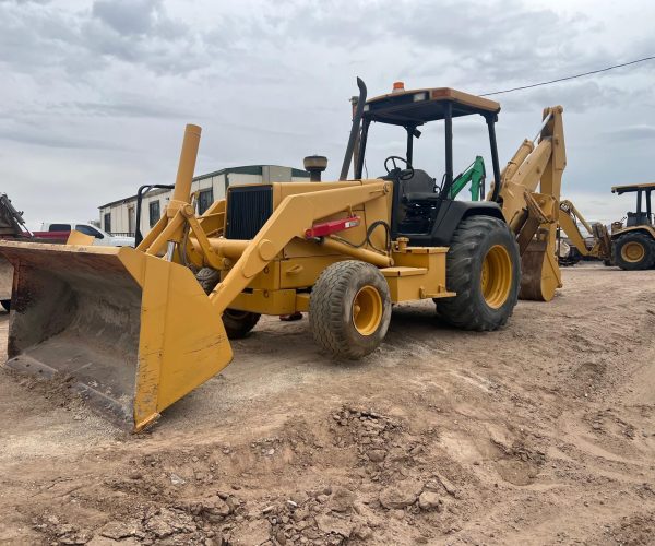 1997 JOHN DEERE 710D BACKHOE OPEN 4X2 OPEN CAB 001