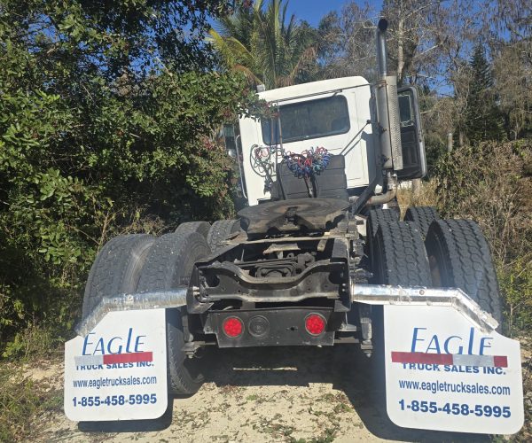 1997 MACK CH 613 DAY CAB TANDEM WITH WET LINE KIT RECENTLY REBUILT ENGINE MACK E7 CH 613 ENGINE RECENTLY REBUILT 004