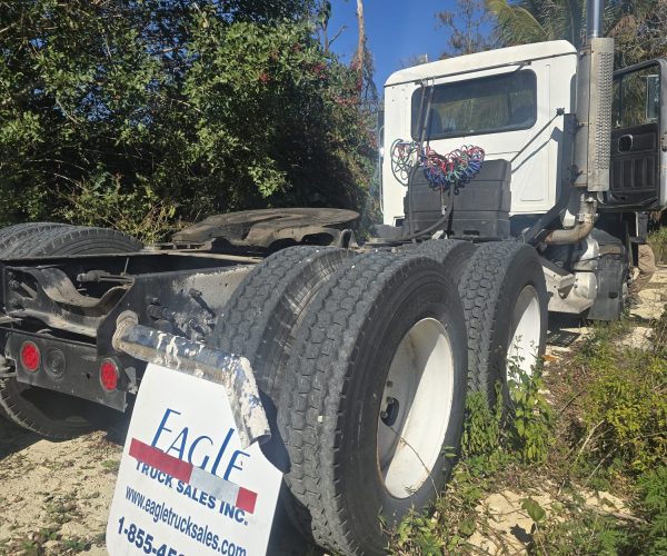 1997 MACK CH 613 DAY CAB TANDEM WITH WET LINE KIT RECENTLY REBUILT ENGINE MACK E7 CH 613 ENGINE RECENTLY REBUILT 005