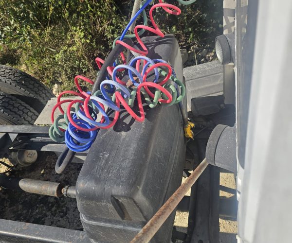 1997 MACK CH 613 DAY CAB TANDEM WITH WET LINE KIT RECENTLY REBUILT ENGINE MACK E7 CH 613 ENGINE RECENTLY REBUILT 013