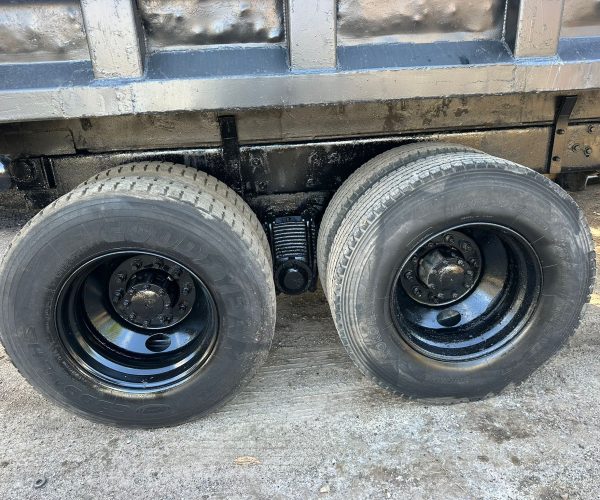 1997 MACK RD DUMP TRUCK TANDEM 007