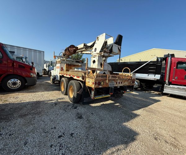 1998 INTERNATIONAL DIGGER COMMANDER 4000 004