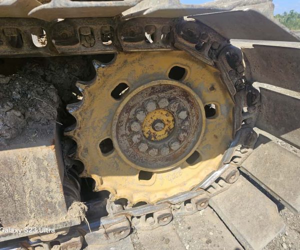 1998 KOMATSU D4P DOZER DOZER ENCLOSED CAB AC WORKING 011