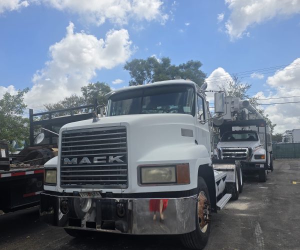 1998 MACK CH 613 DAY CAB TANDEM 003