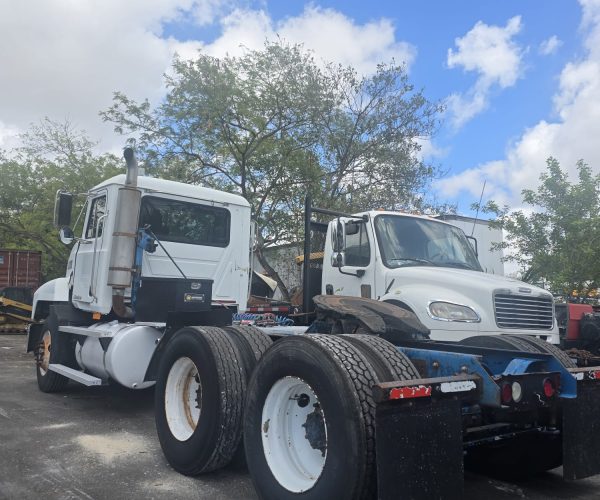 1998 MACK CH 613 DAY CAB TANDEM 005