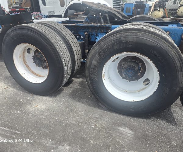 1998 MACK CH 613 DAY CAB TANDEM 011