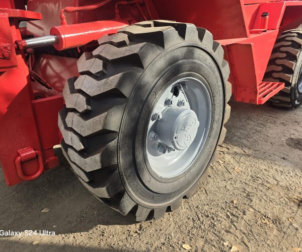 1998 MANITOU 230HC ROUGH TERRAIN DIESEL FORKLIFT 009