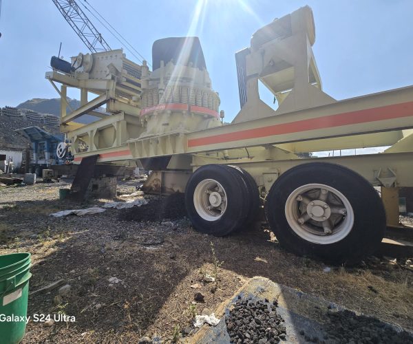 1998 SYMONS CONE CRUSHER WITH SCREEN 004