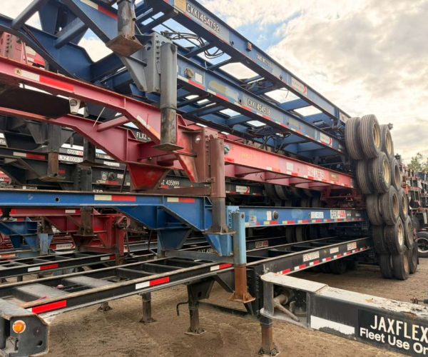 1999 CHASSIS CONTAINER 40FT WITH 11R22.5 TIRES 004