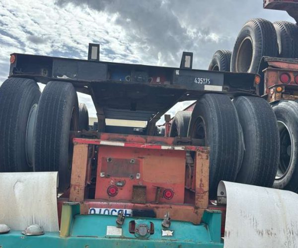 1999-CHASSIS-CONTAINERS-40FT-11R22.5-TIRES-006