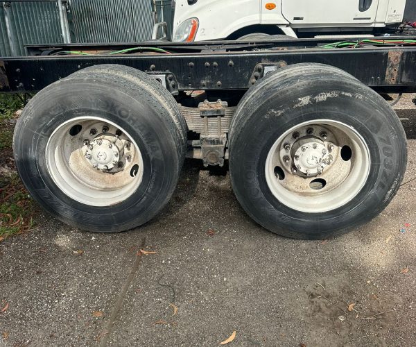 1999 STERLING DAY CAB LONG 16FT LENGTH 004