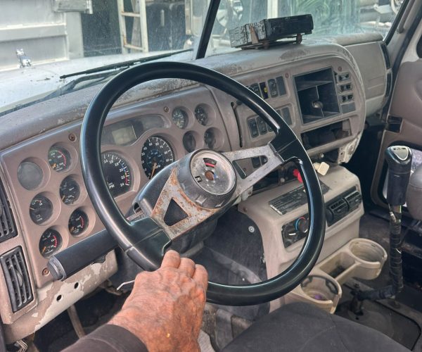 2000 MACK CH TANDEM AXLE DAY CAB TRUCK 005