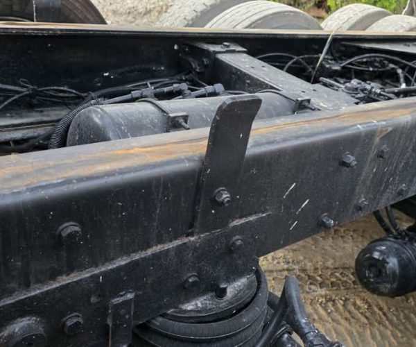 2000 PETERBILT 357 DUMP TRUCK SPREADER THIRD 019