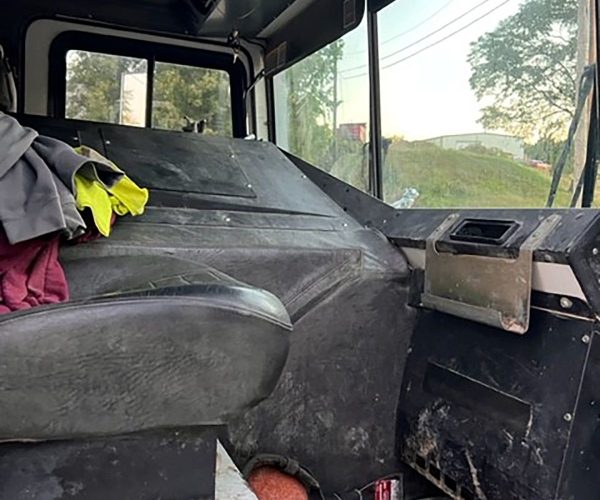 2001 CONCORDJUNJIN CONCRETE PUMP 42M MOUNTED 014