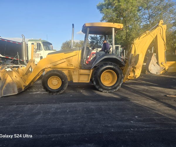 2001 JOHN DEERE SG BACKHOE OPEN CAB 4X4 003