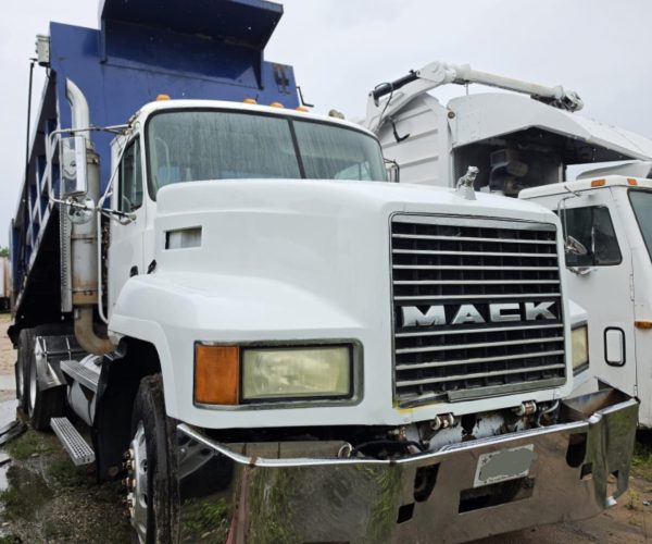 2001 MACK CH DUMP TRUCK TANDEM AXLE 004