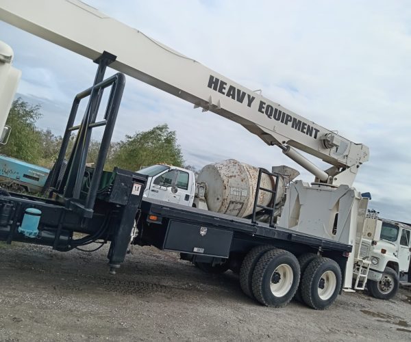 2001 PETERBILT 2001 NACIONAL CRANE 26 TONS 003