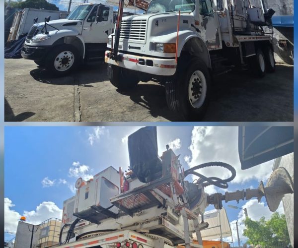 2001 PRESSURE DIGGER ALTEC HD-H 35 MOUNTED ON 2001 4900 INTERNATIONAL 001