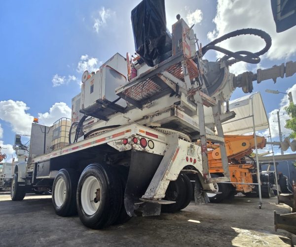 2001 PRESSURE DIGGER ALTEC HD-H 35 MOUNTED ON 2001 4900 INTERNATIONAL 008