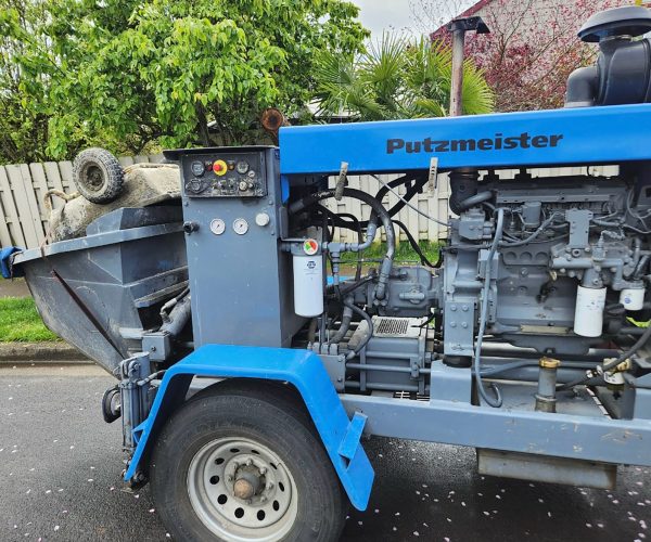 2001 PUTZMEISTER TK-50 CONCRETE PUMP 001