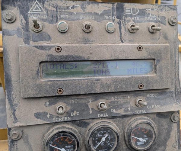 2001 ROSCO SPRHH CHIP SPREADER ENGINE DIESEL 008