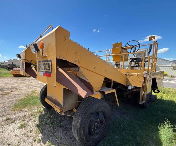 2001 ROSCO SPRHH CHIP SPREADER ENGINE DIESEL 011