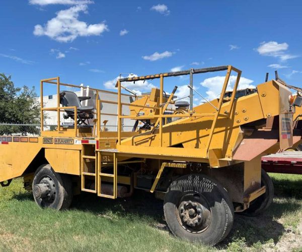 2001 ROSCO SPRHH CHIP SPREADER ENGINE DIESEL 014