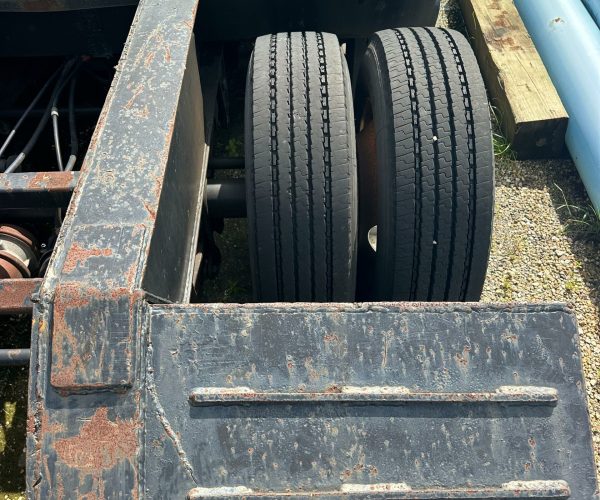 2001 WITZCO RG52 CHALLENGER 50 TONS GOOSE NECK DETACHABLE LOW BOY TRI-AXLE TRAILER 015