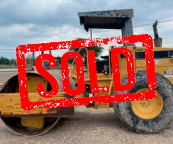 2002-CATERPILLAR-CS563D-ROLLER-COMPACTOR-OPEN-ROPS-84-INCH-DRUM-001 SOLD