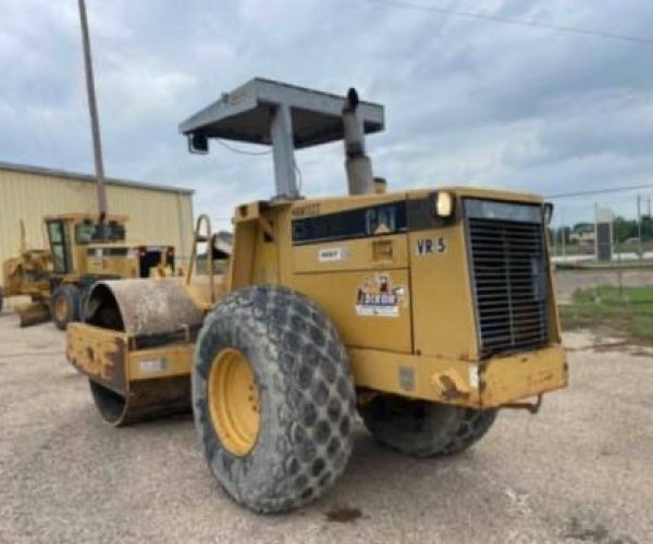 2002 CATERPILLAR CS563D ROLLER COMPACTOR OPEN ROPS, 84- INCH DRUM 002