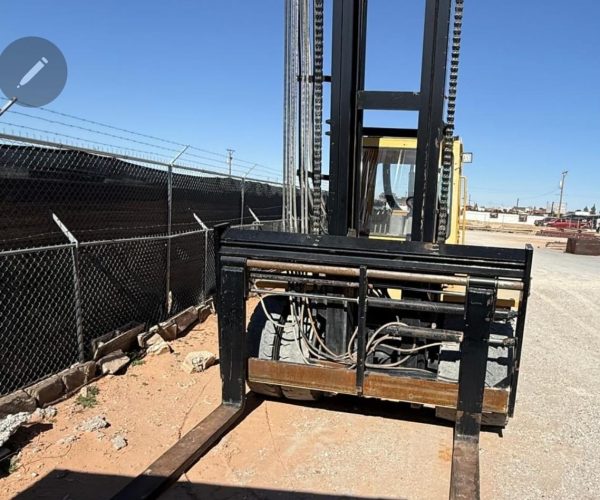 2002 CATERPILLAR DP150 FORKLIFT DIESEL 33.000 LB HEAVY DUTY FORKLIFT 004