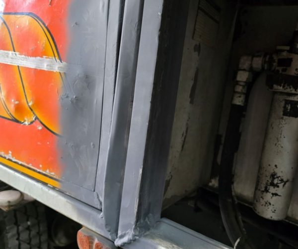 2003 39 METER SCHWING CONCRETE PUM 009