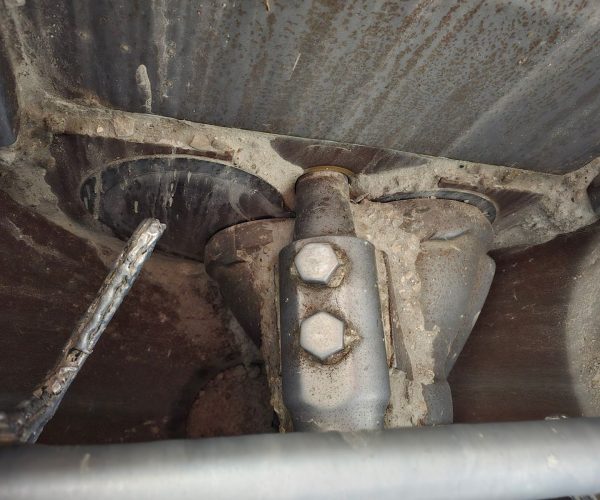 2003 39 METER SCHWING CONCRETE PUM 012