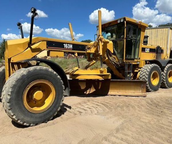 2003 CATERPILLAR 163H MOTORGRADER ENCLOSED CAB, COLD AC 002