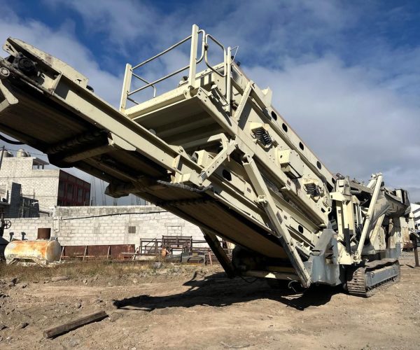 2003 METSO NORDBERG ST 352 TRACKED MOBILE SCREENING PLANT 001