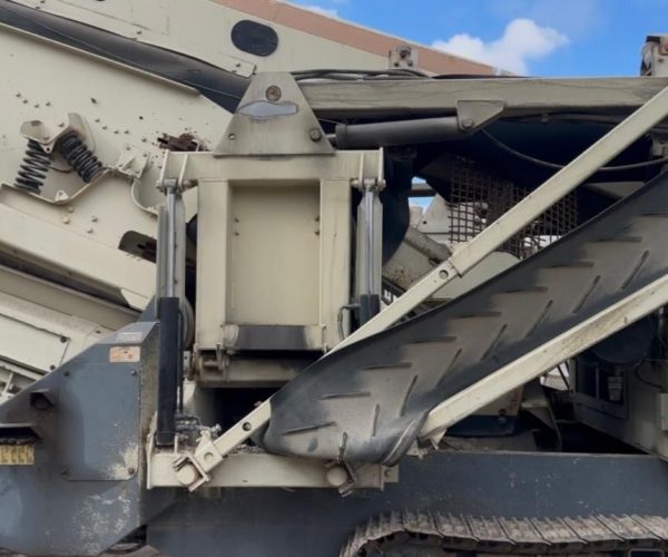 2003 METSO NORDBERG ST 352 TRACKED MOBILE SCREENING PLANT 004