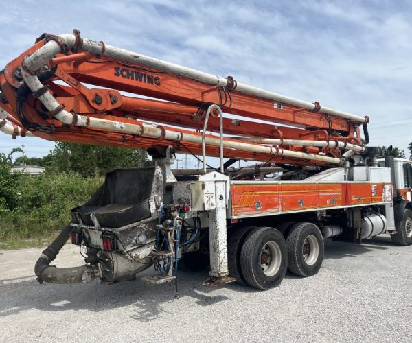 2003 SCHWING 39M CONCRETE PUMP TRUCK ON 2003 MACK 005