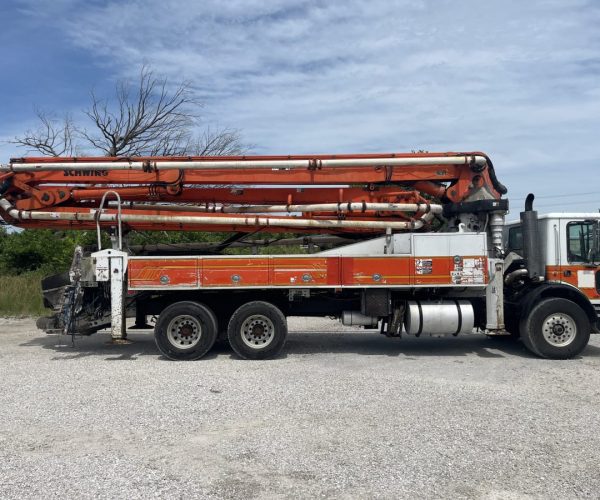2003 SCHWING 39M CONCRETE PUMP TRUCK ON 2003 MACK 006