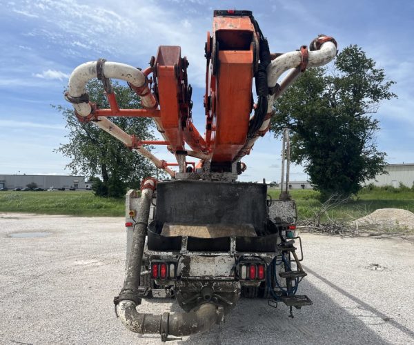2003 SCHWING 39M CONCRETE PUMP TRUCK ON 2003 MACK 008
