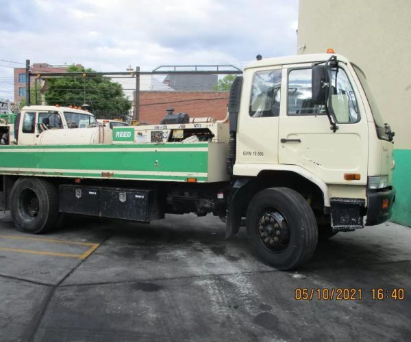 2004 B70 REED CONCRETE PUMP ON 2009 UD 2600 TRUCK 002