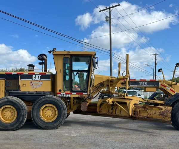 2004 CATERPILLAR 143H MOTOR GRADER ENCLOSED CAB 003