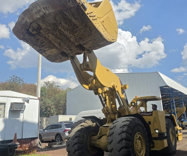 2004 CATERPILLAR ELPHINSTONE R1700 UNDERGROUND LOADER 003