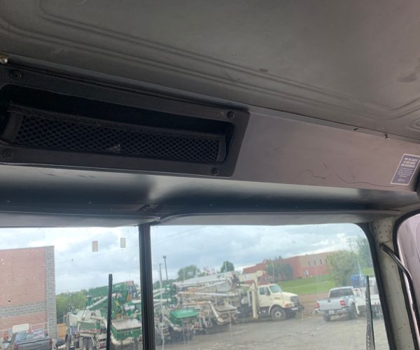 2004 CONCORD 28M CONCRETE PUMP 007